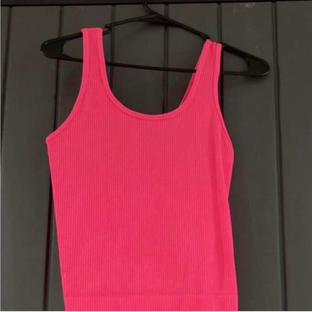 Women's Pink Ribbed Tank Top